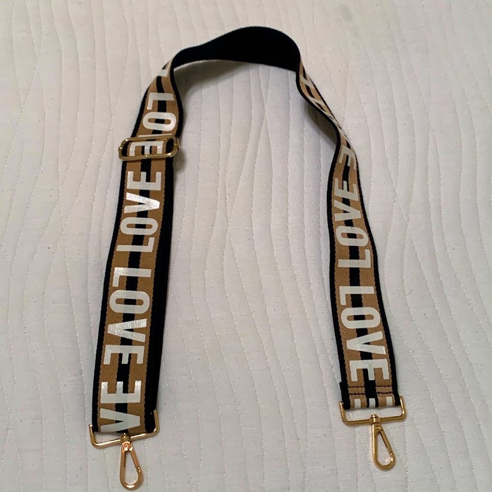 New w/o tags, Adjustable Shoulder Strap